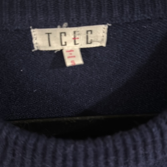 Red White & Blue Sweater - Picture 3 of 4